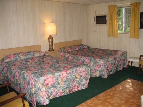 Americana Motel - From Archived Web Site